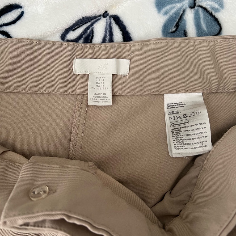 H&M Men's Beige Chinos